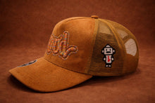 Load image into Gallery viewer, BROWN SUEDE TRUCKER MULTICOLOR LOGO
