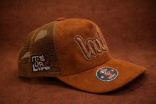 Load image into Gallery viewer, BROWN SUEDE TRUCKER MULTICOLOR LOGO
