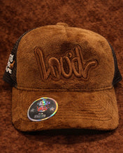 Load image into Gallery viewer, BROWN &amp; BROWN LOUD VELVET HAT
