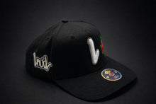 Load image into Gallery viewer, L BLACK ROSE 5 PANEL HAT
